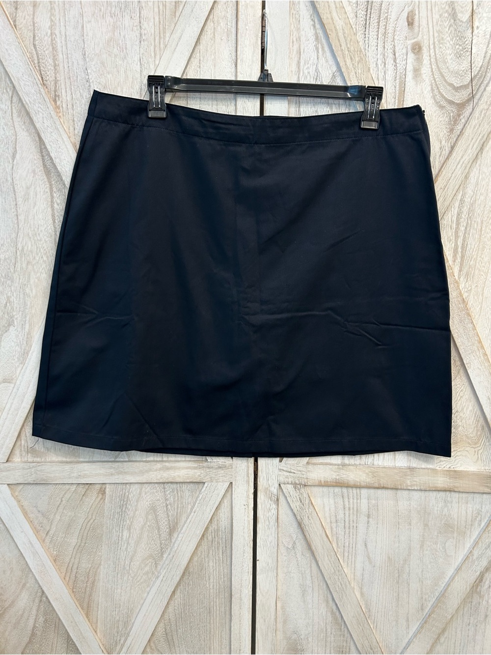 Lands' End Black Women's Skort - Simple A-Line Design
